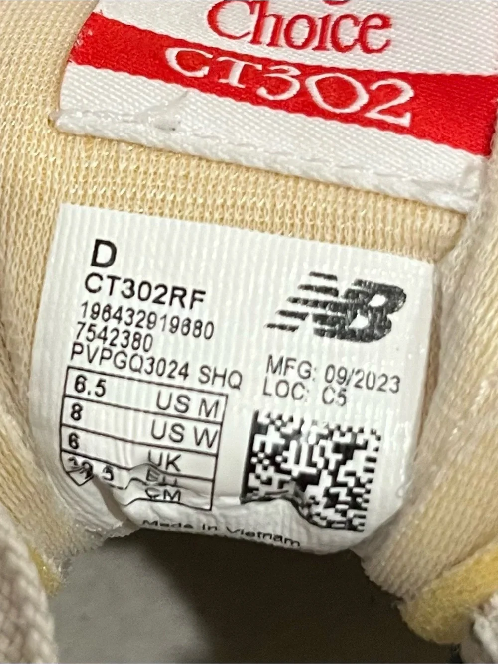 New Balance CT302 Sneakers